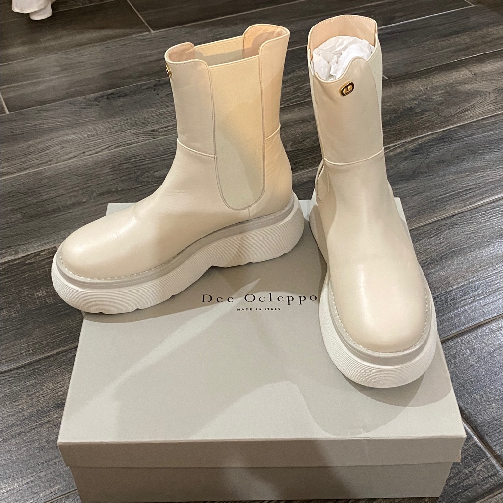 Dee Ocleppo Cream Platform Moto Boots